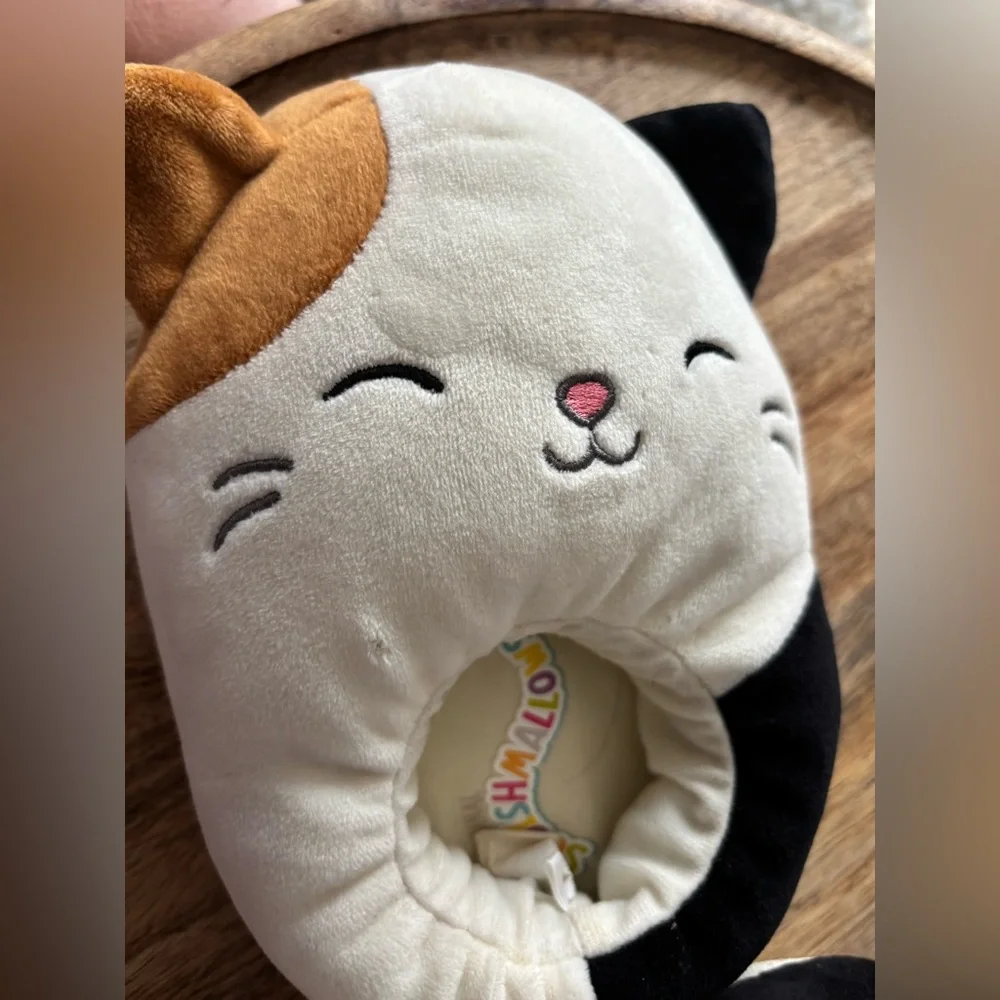 Squishmallow Cat Slippers Size 13 1 Slippers Black Cream - Picture 1 of 9